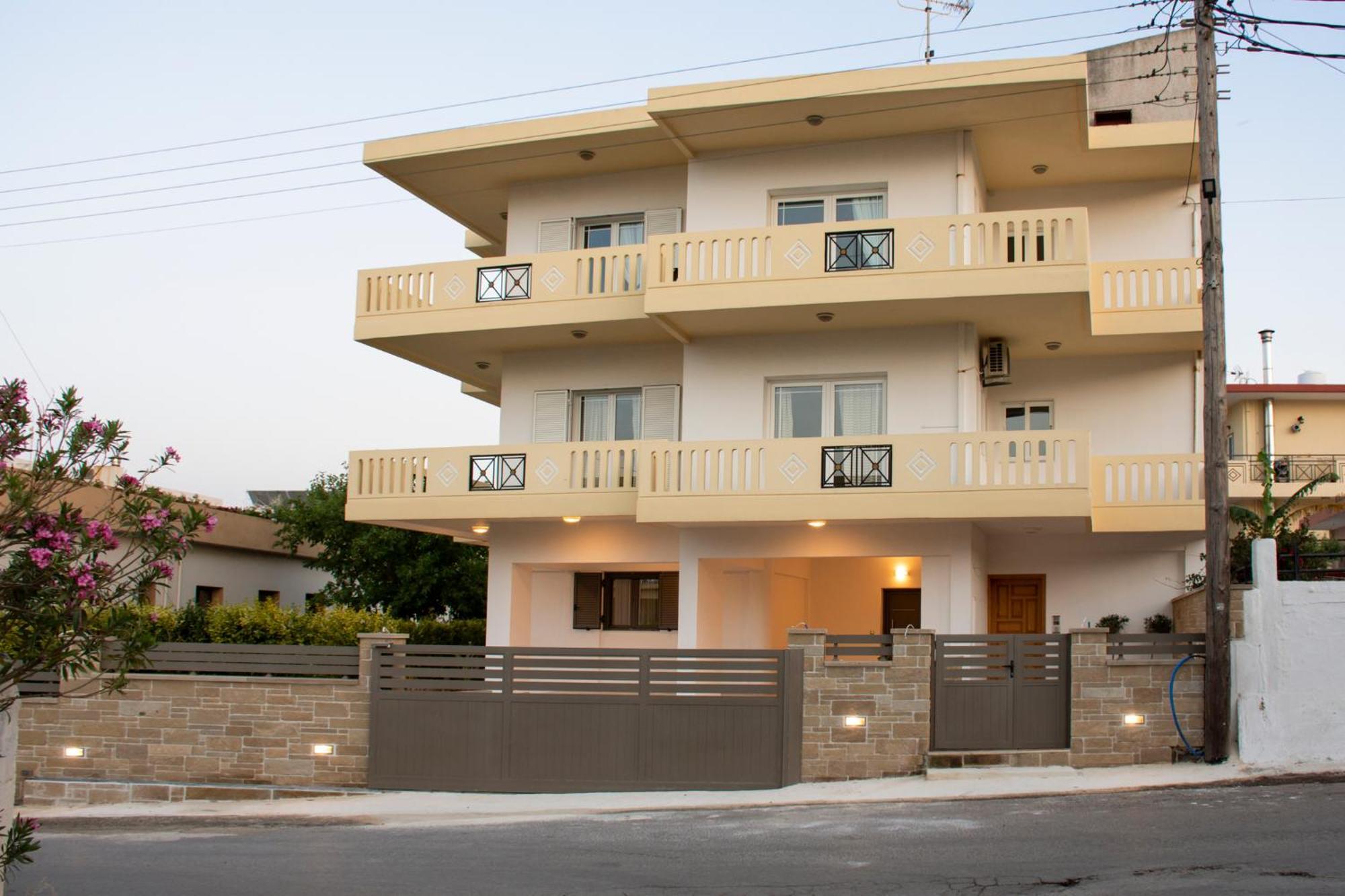 Christina Apartment Kíssamos Esterno foto