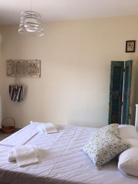 Christina Apartment Kíssamos Esterno foto